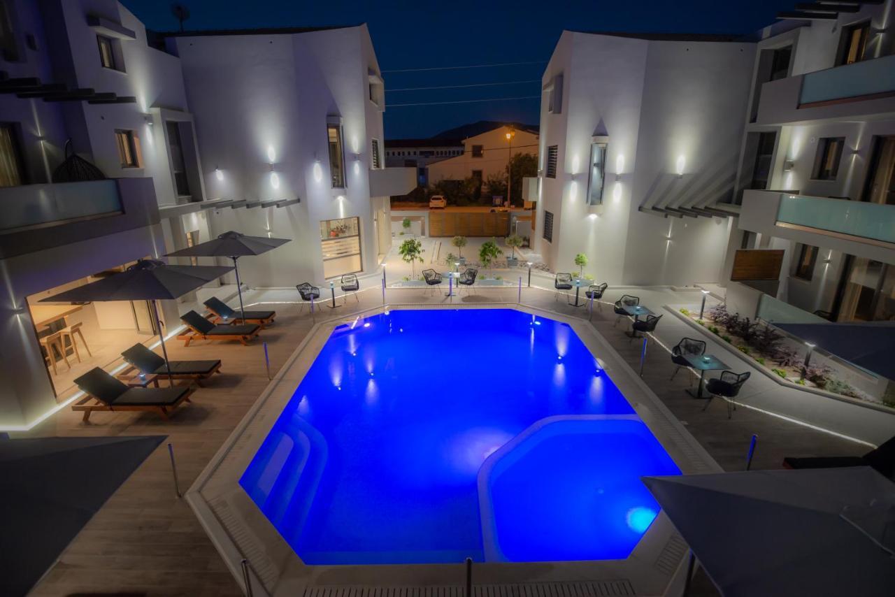 The Victoria Lefkada Aparthotel Exterior photo