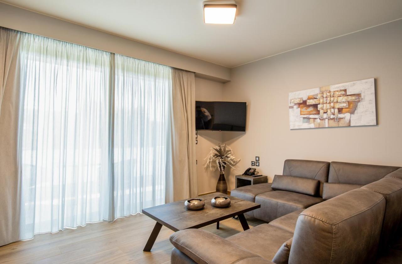 The Victoria Lefkada Aparthotel Exterior photo